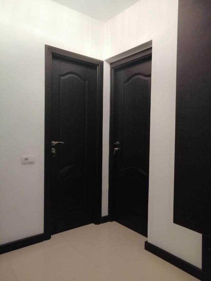 Lucas Appartement Năvodari Buitenkant foto